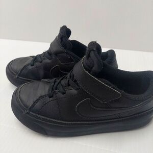 Nike Kids Black Sneakers